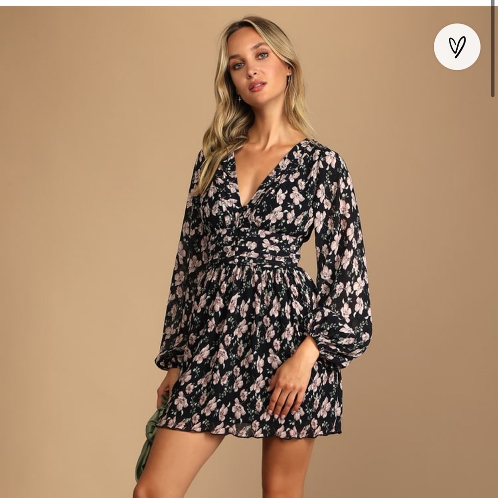 Lulus navy floral dress